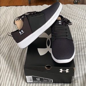 NEW men’s UA Charged 24/7 NU sneakers